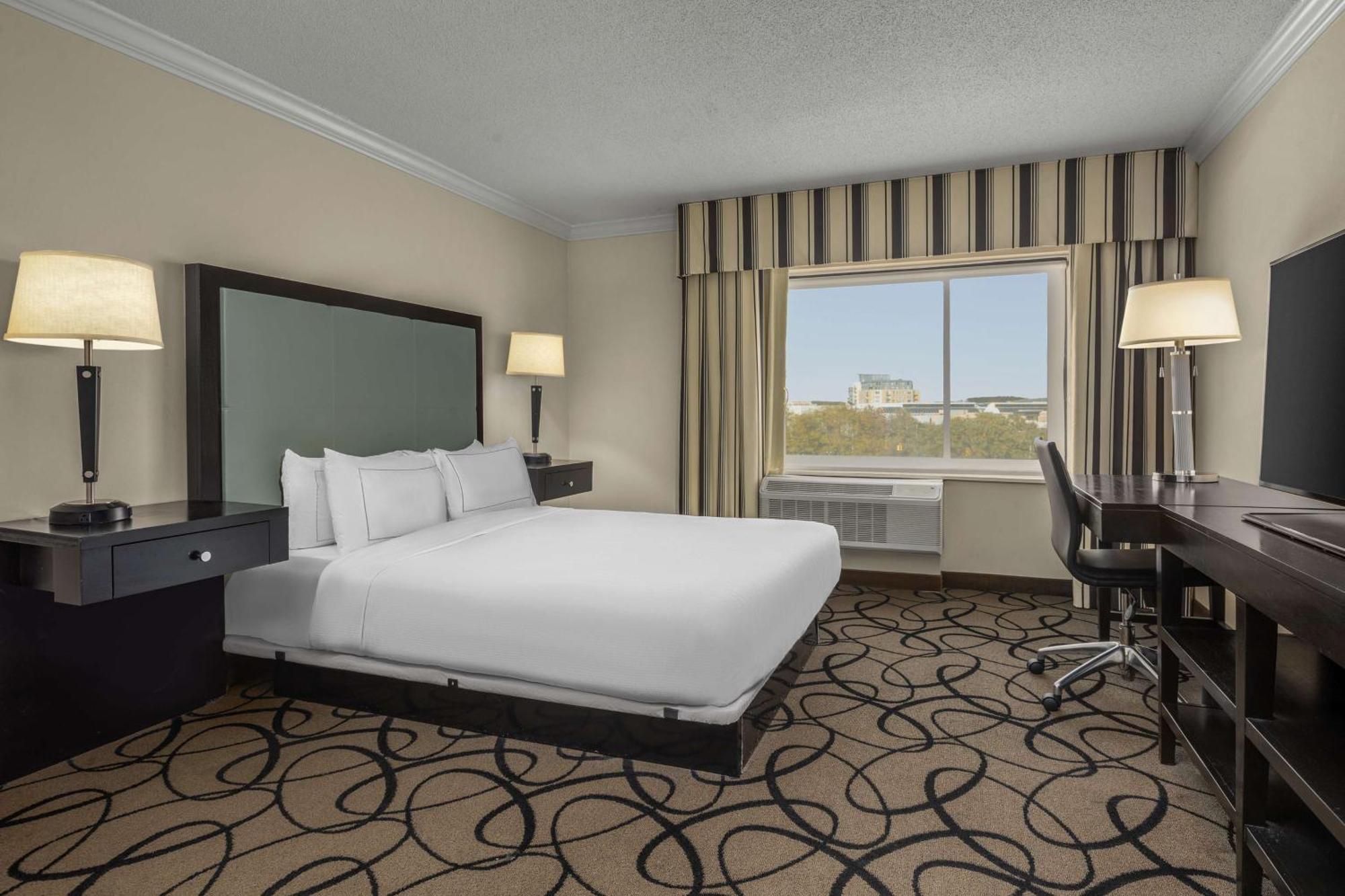 The Verve Boston Natick, Tapestry Collection By Hilton Hotel 4*